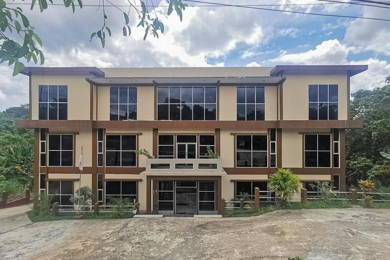 Reddoorz Near Kantor Walikota Bontang Nyerakat Buitenkant foto